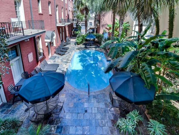 Imagen general del Hotel Chateau Orleans, Nueva orleans. Foto 1