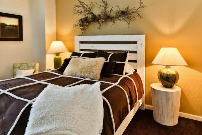 Imagen general del Hotel Chateau Rouge. Foto 14