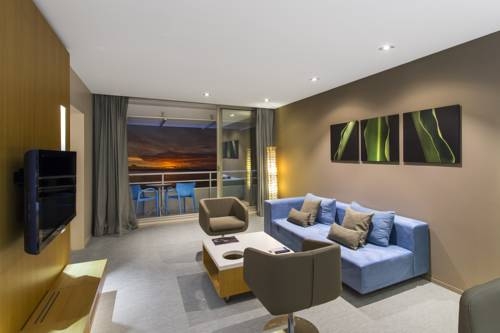 Imagen de la habitación del Hotel Chateau Royal Beach Resort and Spa. Foto 6