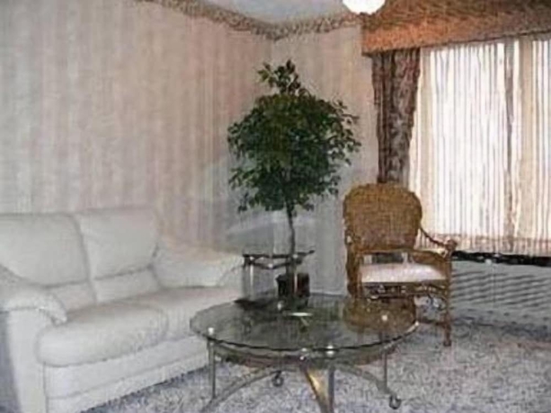 Imagen de los interiores del Hotel Chateau Royale Inn. Foto 13