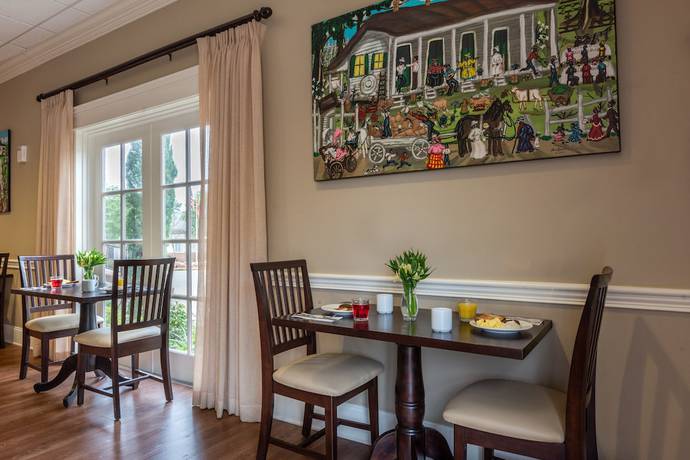 Imagen del bar/restaurante del Hotel Chateau Saint Denis Hotel, a Trademark Collection by Wyndham. Foto 2