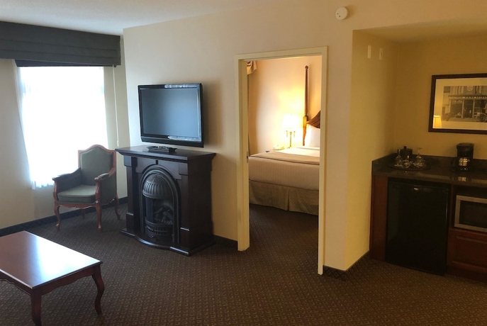 Imagen de la habitación del Hotel Chateau Saint John Trademark Collection By Wyndham. Foto 12