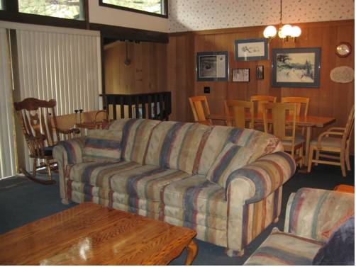 Imagen de la habitación del Hotel Chateau Sans Nom By Mammoth Reservation Bureau. Foto 4