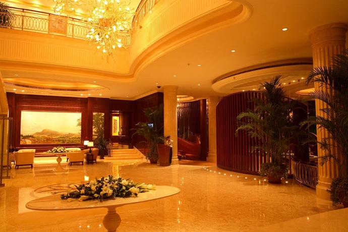 Imagen de los interiores del Hotel Chateau Star River. Foto 11