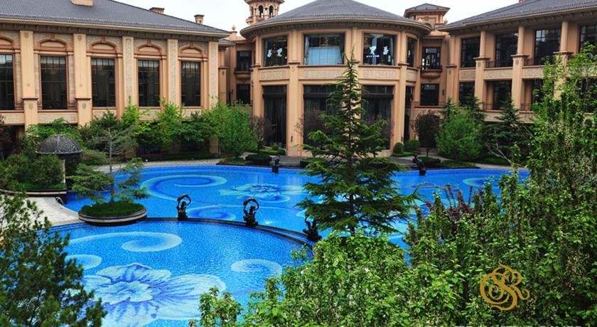 Imagen de la piscina del Hotel Chateau Star River Taiyuan. Foto 6