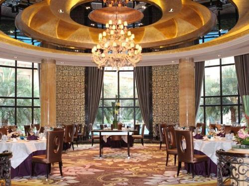 Imagen general del Hotel Chateau StarRiver Guangzhou Peninsula. Foto 13