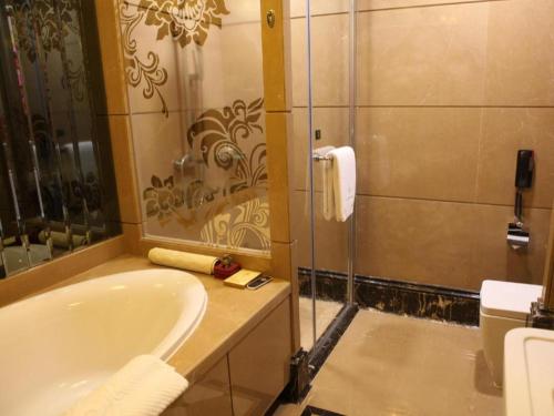 Imagen general del Hotel Chateau StarRiver Guangzhou Peninsula. Foto 17