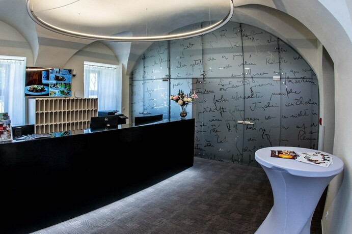 Imagen general del Hotel Chateau Tře&scaron;ť. Foto 5