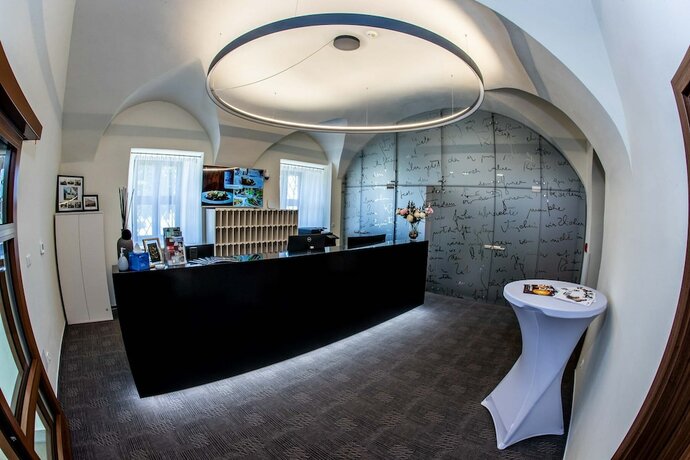 Imagen general del Hotel Chateau Tře&scaron;ť. Foto 7