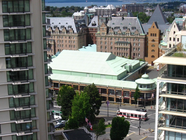 Imagen de los exteriores del Hotel Chateau Victoria and Suites. Foto 8