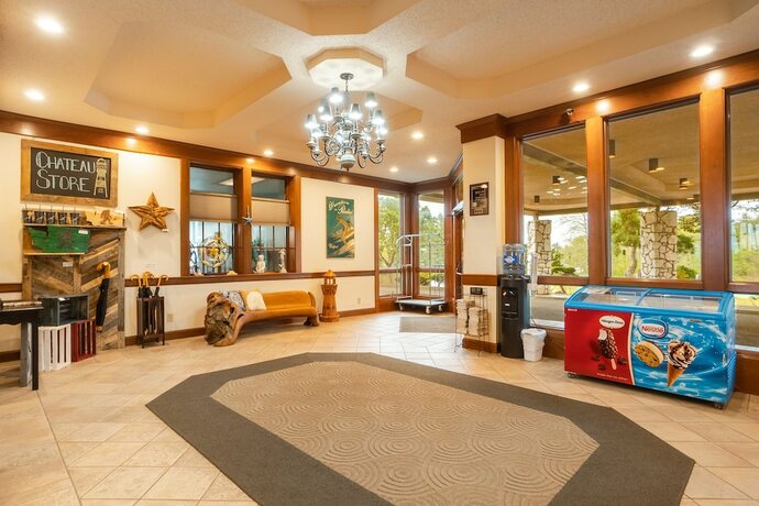 Imagen general del Hotel Chateau Westport Resort. Foto 8