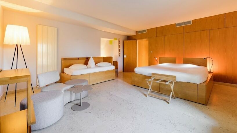 Imagen de la habitación del Hotel Chateau de Salettes. Foto 14