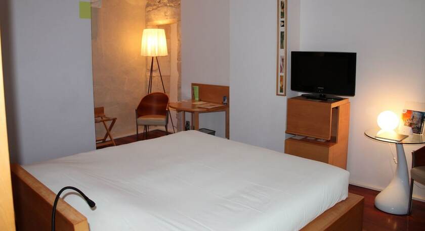 Imagen de la habitación del Hotel Chateau de Salettes. Foto 17