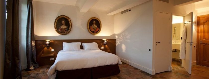 Imagen de la habitación del Hotel Chateau de la Pioline. Foto 3