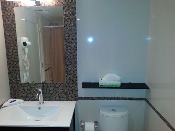 Imagen de la habitación del Hotel Chateaubleau. Foto 10