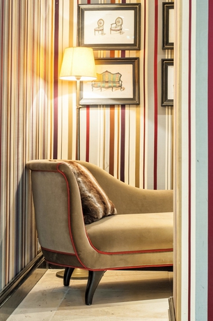 Imagen de los interiores del Hotel Chateaubriand, Arco del Triunfo-El&iacute;seo. Foto 12