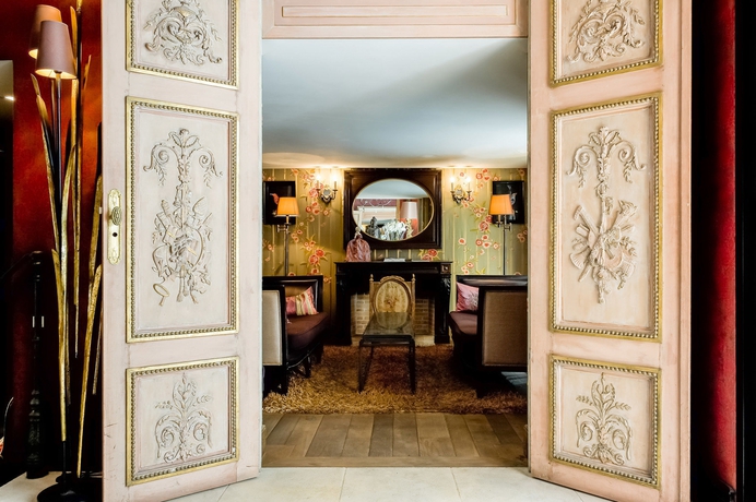 Imagen de los interiores del Hotel Chateaubriand, Arco del Triunfo-El&iacute;seo. Foto 15