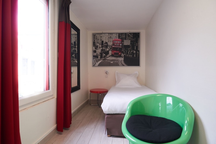Imagen de la habitación del Hotel Chateaubriand, Nantes. Foto 2