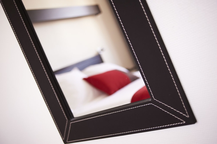 Imagen de la habitación del Hotel Chateaubriand, Nantes. Foto 7