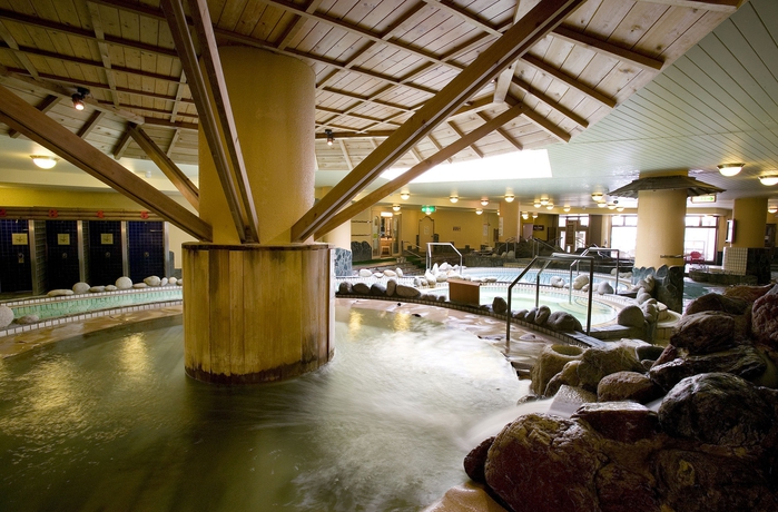 Imagen de la piscina del Hotel Chateraise Gateaux Kingdom Sapporo and Spa Resort. Foto 14