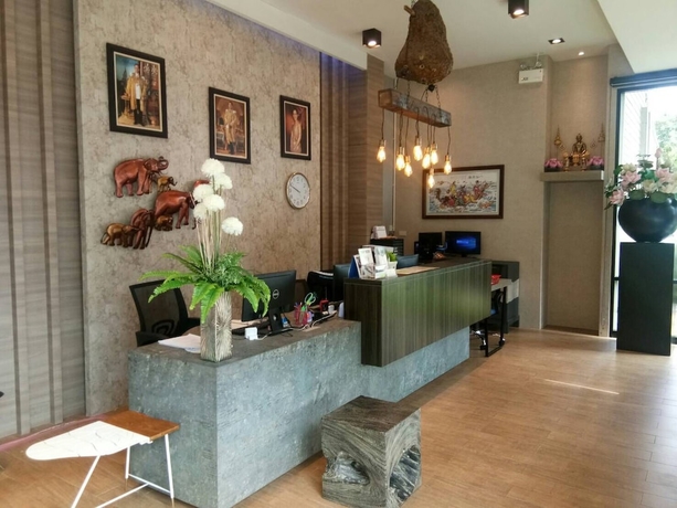 Imagen de los interiores del Hotel Chatnipa Beach Resort By Morseng. Foto 15