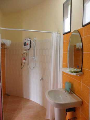 Imagen de la habitación del Hotel Chatpimarn Resort. Foto 6