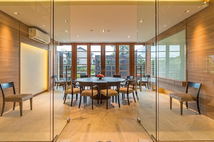 Imagen de los interiores del Hotel Chatrium Golf Resort Soi Dao Chanthaburi. Foto 17