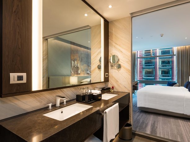 Imagen de la habitación del Hotel Chatrium Grand Bangkok. Foto 8