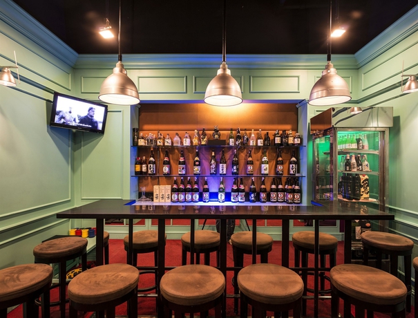 Imagen de los interiores del Hotel Chatrium Royal Lake Yangon. Foto 8