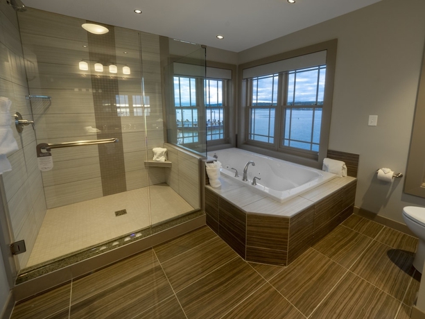 Imagen de la habitación del Hotel Chautauqua Harbor. Foto 14