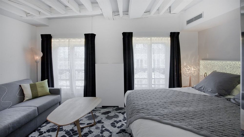Imagen de la habitación del Hotel Chavanel Paris. Foto 3