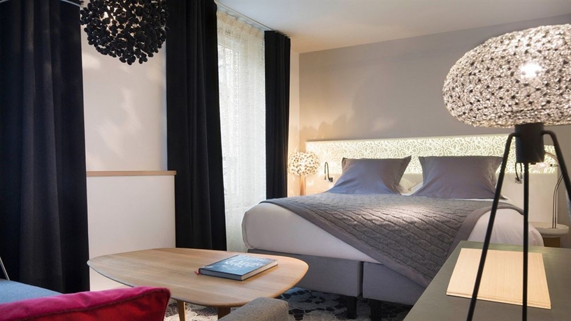 Imagen de la habitación del Hotel Chavanel Paris. Foto 6