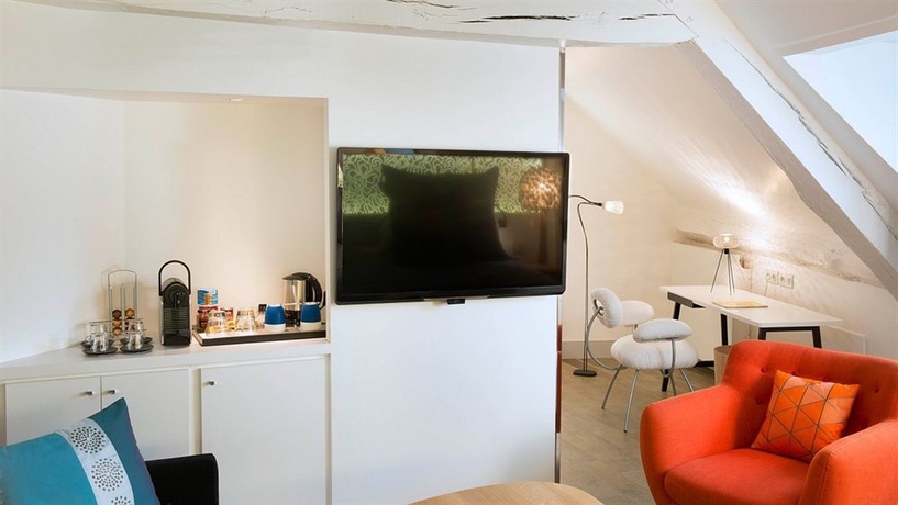 Imagen de la habitación del Hotel Chavanel Paris. Foto 7