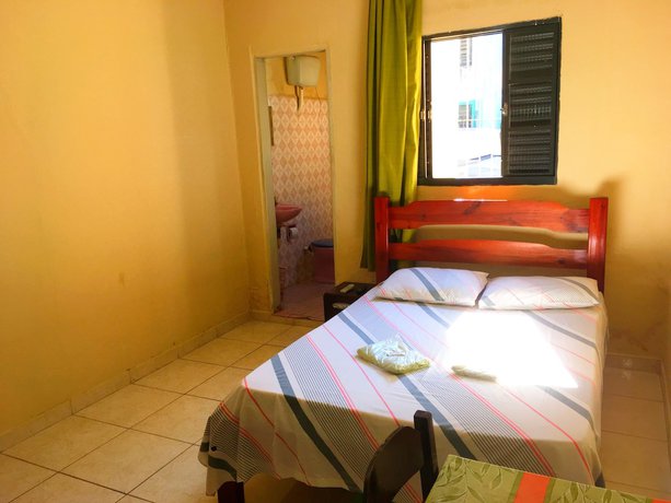 Imagen de la habitación del Hotel Chaves. Foto 15