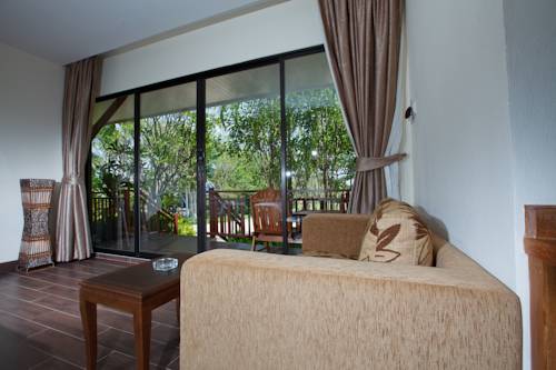 Imagen de la habitación del Hotel Chawalun Resort. Foto 12