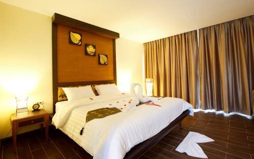 Imagen de la habitación del Hotel Chawalun Resort. Foto 13