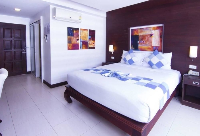 Imagen de los exteriores del Hotel Chaweng Budget. Foto 6