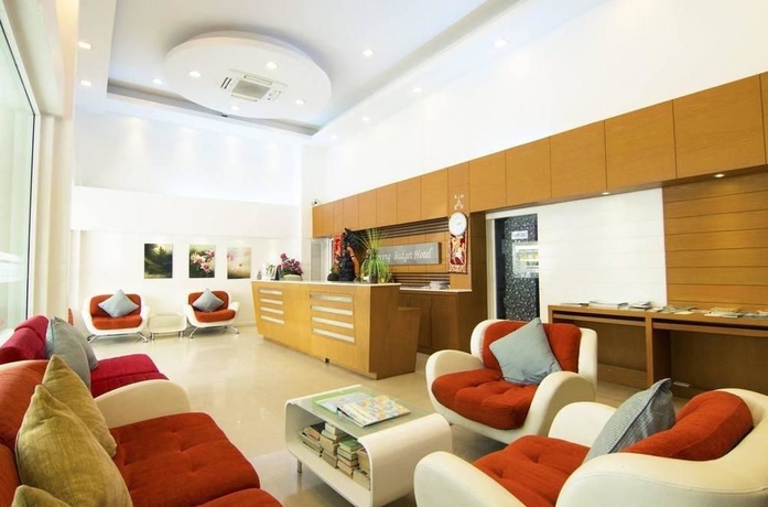 Imagen de los interiores del Hotel Chaweng Budget. Foto 9