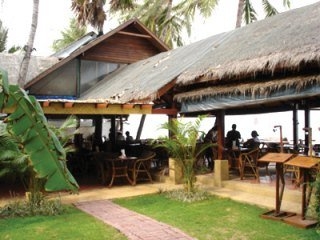 Imagen del bar/restaurante del Hotel Chaweng Cabana Resort. Foto 1