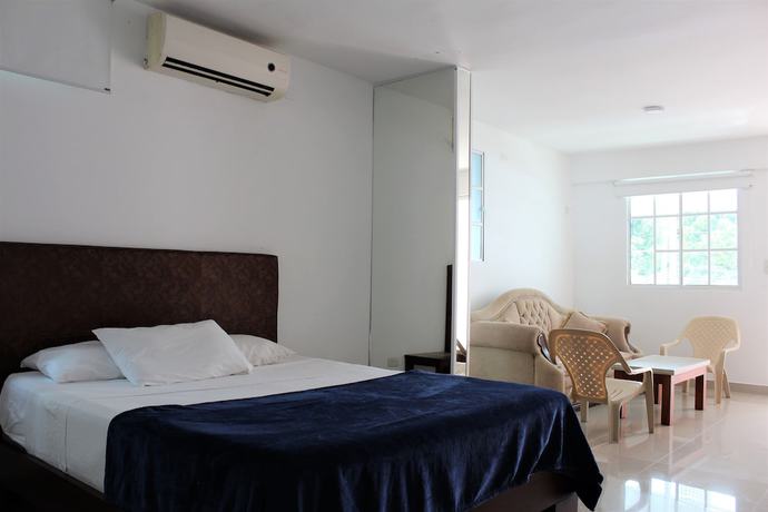 Imagen de la habitación del Hotel Chayrama. Foto 15