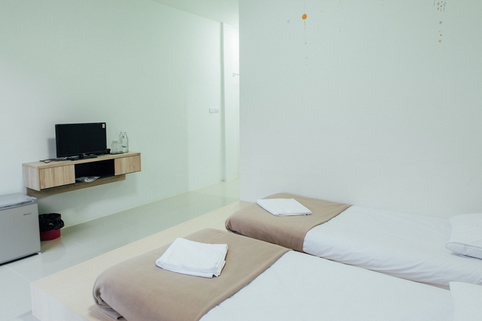 Imagen de la habitación del Hotel Cheaper Room. Foto 10