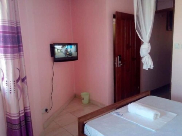 Imagen de la habitación del Hotel Check Point Inn Mombasa. Foto 13
