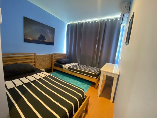 Imagen de la habitación del Hotel CheckInn Express Kuching. Foto 6