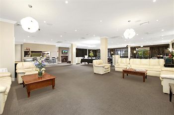 Imagen de los interiores del Hotel Checkers Resort and Conference Centre. Foto 9