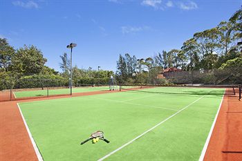 Imagen de los interiores del Hotel Checkers Resort and Conference Centre. Foto 10