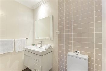 Imagen de los interiores del Hotel Checkers Resort and Conference Centre. Foto 14