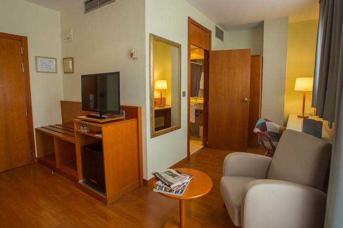 Imagen de la habitación del Hotel Checkin Alaquas. Foto 8