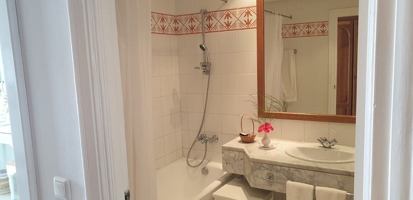 Imagen de la habitación del Hotel Checkin Bakour Splash. Foto 5