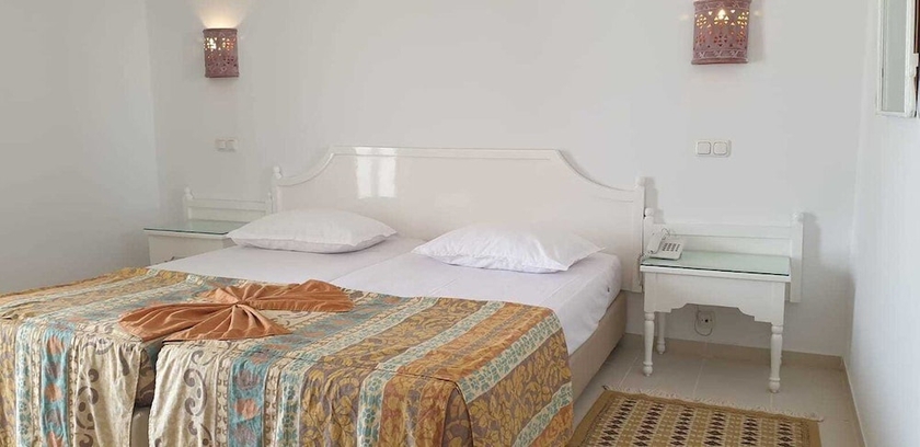 Imagen de la habitación del Hotel Checkin Bakour Splash. Foto 9