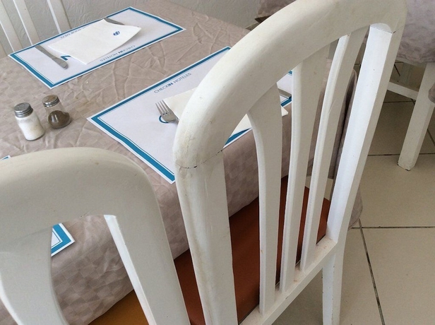 Imagen del bar/restaurante del Hotel Checkin Bakour Splash. Foto 3